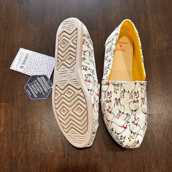 Toms x Paper Source Llama Print Fabric Shoes Size 8 - Picture 9 of 11